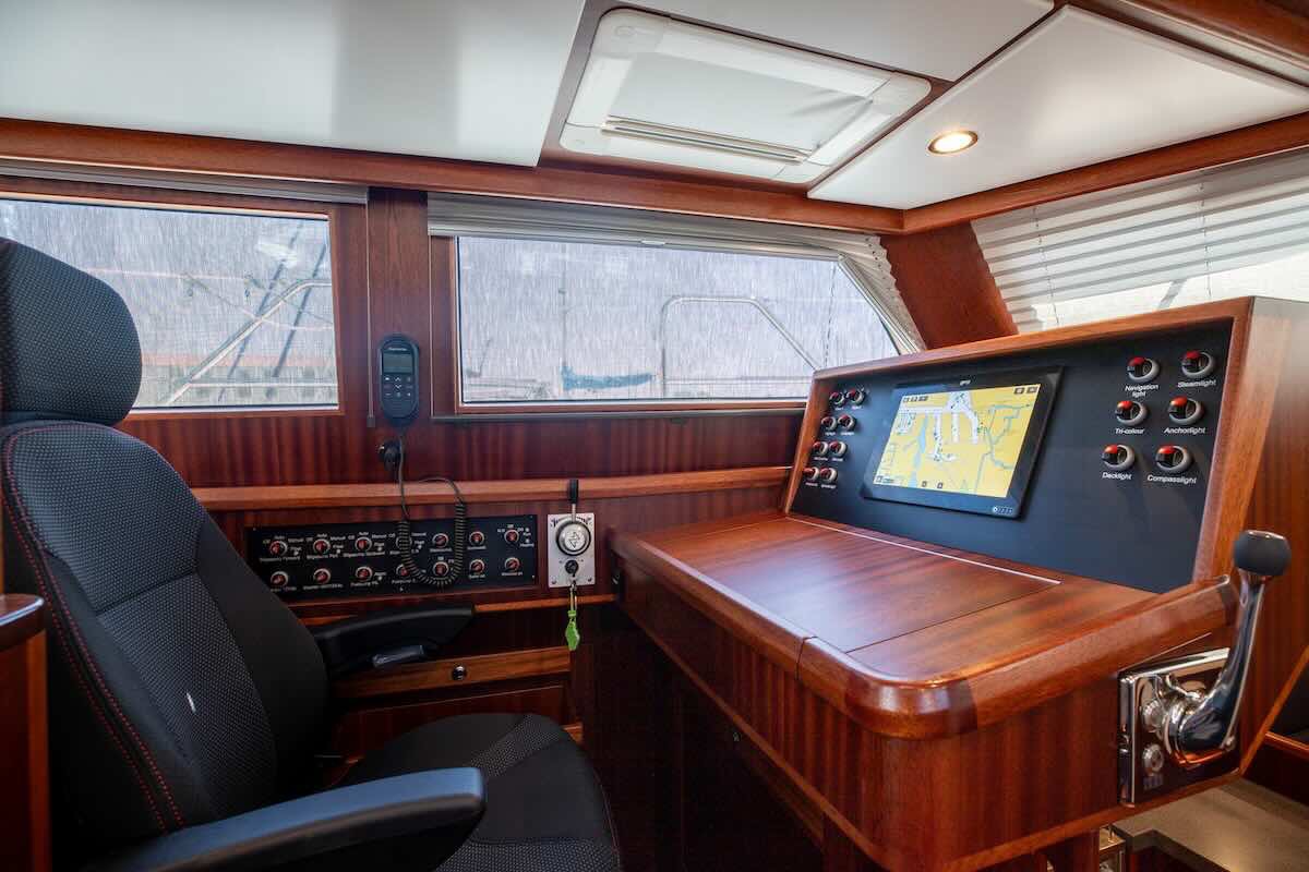 Pilothouse 00003